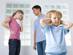 Как семейные ссоры влияют на развитие мозга ребенка