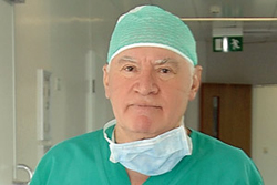 кардиохирург Лео Бокерия 